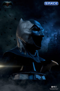 1:1 Batman Cowl Life-Size Replica (Batman v Superman: Dawn of Justice)