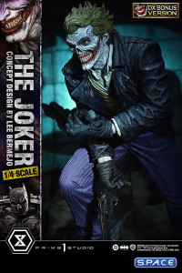 1/4 Scale The Joker �Concept Design by Lee Bermejo� Ultimate Premium Masterline Statue - Deluxe Bonus Version (DC Comics)