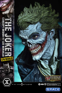 1/4 Scale The Joker �Concept Design by Lee Bermejo� Ultimate Premium Masterline Statue - Deluxe Bonus Version (DC Comics)