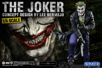 1/4 Scale The Joker �Concept Design by Lee Bermejo� Ultimate Premium Masterline Statue (DC Comics)