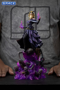 1/10 Scale Liliana Vess Deluxe Art Scale Statue (Magic: The Gathering)