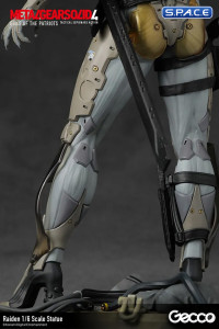 1/6 Scale Raiden Statue (Metal Gear Solid 4: Guns of the Patriots)