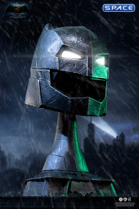 1:1 Armored Batman Helmet Life-Size Replica (Batman v Superman: Dawn of Justice)