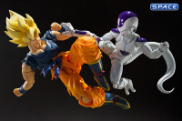 S.H.Figuarts Frieza Fourth Form �The Universes Bottomless Power� (Dragon Ball Z)