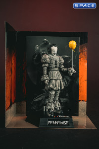 Pennywise Movie Maniacs - black & white Version (It: Welcome to Derry)