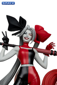 Harley Quinn red, white & black Statue by Alex Garner (DC Comics)