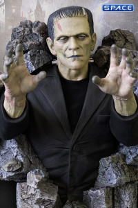 1/2 Scale Frankensteins Monster Wall Sculpture (Universal Monsters)