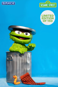 Oscar the Grouch Supersize Vinyl Figure (Sesame Street)
