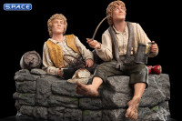 Merry and Pippin Mini-Statue (Lord of the Rings)