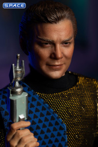1/6 Scale Captain James T. Kirk �Romulan Disguise� (Star Trek)