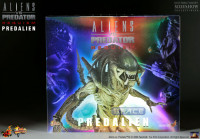 1/6 Scale PredAlien Model Kit (Aliens vs. Predator: Requiem)