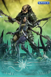 1/4 Scale Machiko & Broken Tusk Predator Ultimate Premium Masterline Statue (Alien vs. Predator)