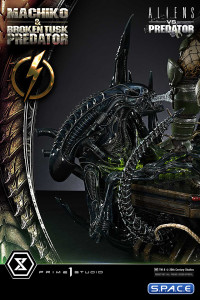 1/4 Scale Machiko & Broken Tusk Predator Ultimate Premium Masterline Statue (Alien vs. Predator)