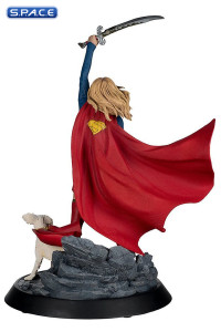 Supergirl Statue (Supergirl)
