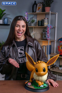1:1 Evoli Life-Size Statue (Pokemon)