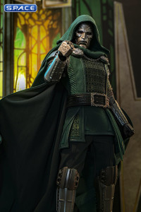 1/6 Scale Doctor Doom Movie Masterpiece MMS906 (Avengers: Doomsday)