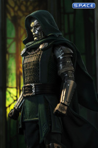 1/6 Scale Doctor Doom Movie Masterpiece MMS906 (Avengers: Doomsday)