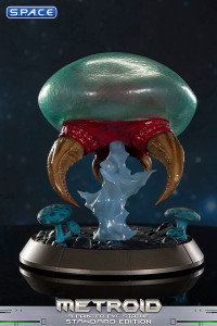 Metroid PVC Statue - Glow in the Dark Version (Metroid Prime)