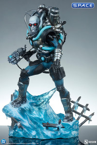 Mr. Freeze Premium Format Figure (DC Comics)