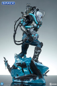 Mr. Freeze Premium Format Figure (DC Comics)