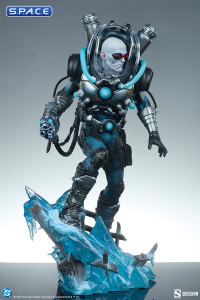 Mr. Freeze Premium Format Figure (DC Comics)