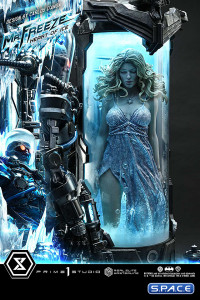 1/3 Scale Mr. Freeze �Heart of Ice� Real Elite Masterline Statue (DC Comics)
