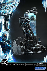 1/3 Scale Mr. Freeze �Heart of Ice� Real Elite Masterline Statue (DC Comics)