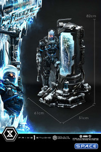 1/3 Scale Mr. Freeze �Heart of Ice� Deluxe Real Elite Masterline Statue - Bonus Version (DC Comics)