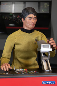 1/6 Scale Lieutenant Hikaru Sulu (Star Trek)