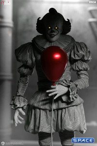 Ultimate Black & White Pennywise (It: Welcome to Derry)
