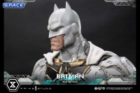 Batman Advanced Suit - White Version by Josh Nizzi Ultimate Museum Masterline Statue (DC Comics)