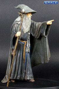 Gandalf the Grey Statue (Lord of the Rings)