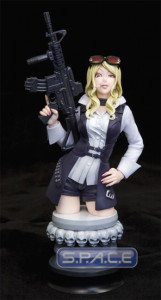 Angela Bust (The Art of Shunya Yamashita)