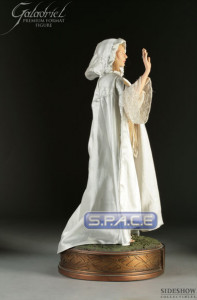 Galadriel Premium Format Figure (The Lord of the Rings)