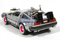 1:24 Scale DeLorean Time Machine (Back to the Future III)