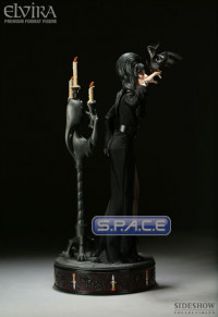 Elvira - Mistress of the Dark Premium Format Figure