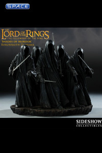 Ringwraiths - Shades of Mordor Diorama (The Lord of the Rings)