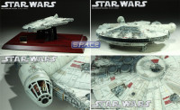 1:72 Scale Millennium Falcon Replica (Star Wars)