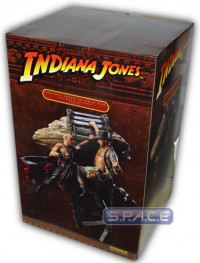 Indiana Jones vs. Mola Ram Diorama (Temple of Doom)