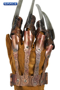 Freddys Glove Prop Replica (A Nightmare on Elm Street Remake)