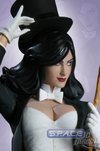 Zatanna Statue (Cover Girls of the DC Universe)