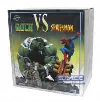 Hulk vs. Spider-Man Diorama (Marvel)