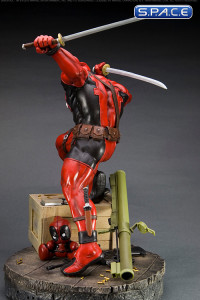 Deadpool Fine Art Statue (Marvel)