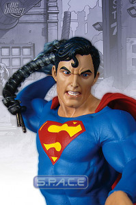 Superman vs. Brainiac Statue (Superman)