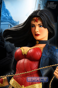 Wonder Woman #600 Statue (DC Comics)