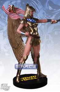 Wonder Woman Armored Statue (Cover Girls of the DC U.)
