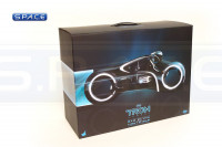 1/6 Scale Sam Flynn with Light Cycle Movie Masterpiece MMS142 (TRON: Legacy)