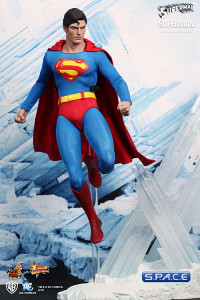 1/6 Scale Superman Movie Masterpiece MMS152 (Superman)