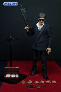 1/6 Scale Tony Montana War Version Real Masterpiece (Scarface)