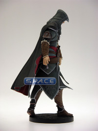 Ezio Auditore da Firenze PVC Statue (Assassins Creed Revelations)